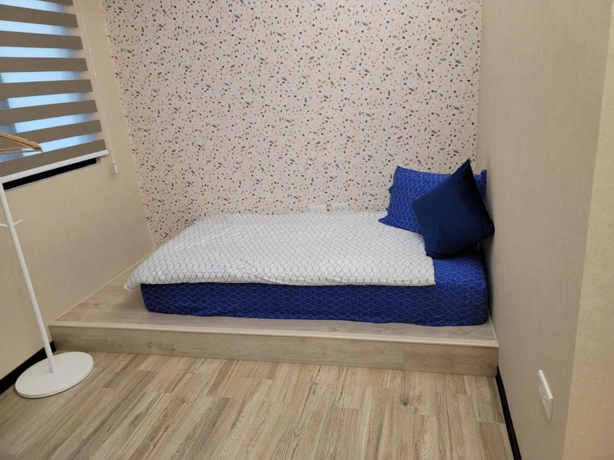 Kyushu Homestay Тайнан Екстериор снимка